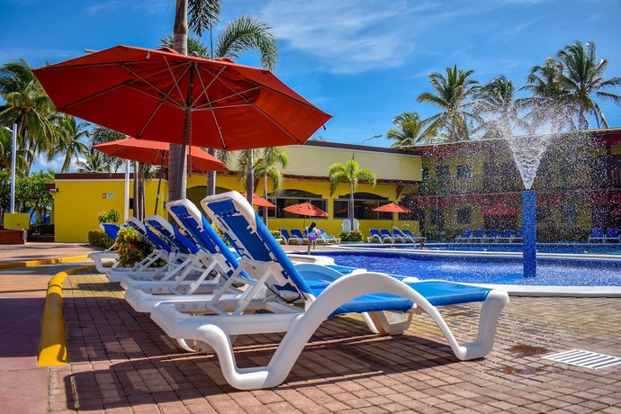 Imagen de los interiores del Hotel Mar and Sol y Restaurante. Foto 19