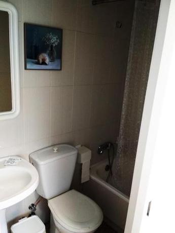 Imagen de la habitación del Hotel Mar de Rosas. Foto 4