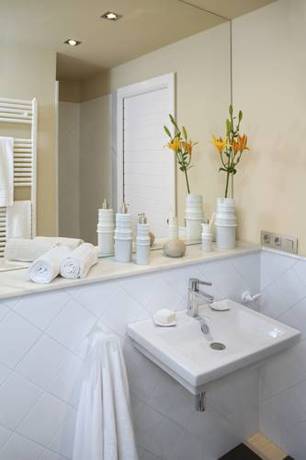 Imagen de la habitación del Hotel Mar de Tasmània. Foto 2