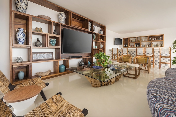 Imagen de los interiores del Hotel Mar del Cabo By Velas Resorts. Foto 19