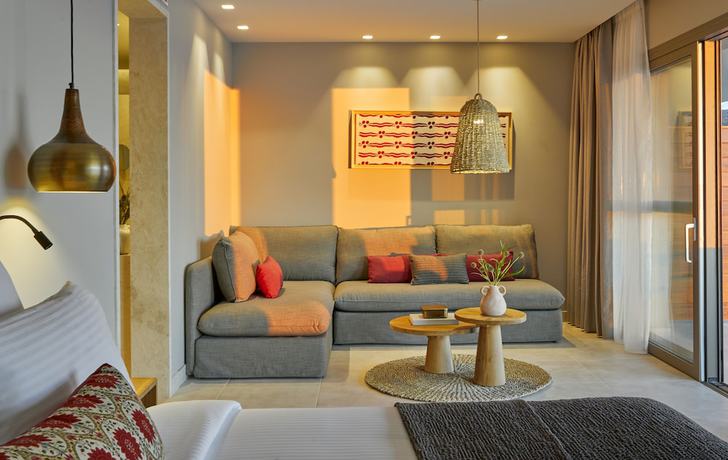 Imagen de la habitación del Hotel MarBella Elix. Foto 8