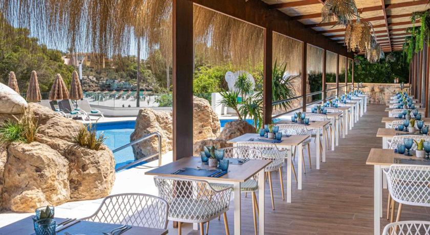 Imagen del bar/restaurante del Hotel MarSenses Ferrera Blanca - Adults Only. Foto 3