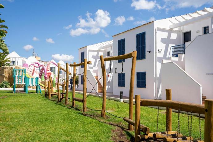 Imagen de los interiores del Hotel MarSenses Paradise Club. Foto 11