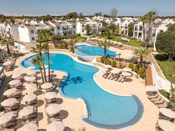 Imagen de la piscina del Hotel MarSenses Paradise Club. Foto 12