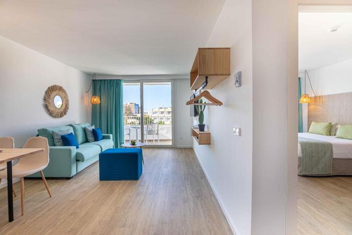 Imagen de la habitación del Hotel MarSenses Rosa del Mar. Foto 9