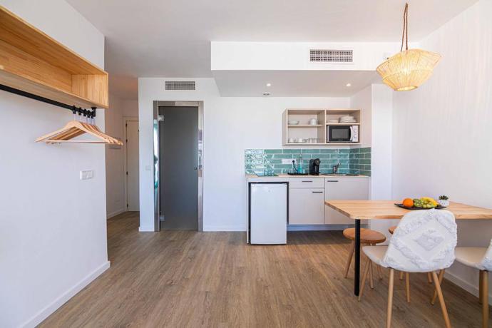 Imagen de la habitación del Hotel MarSenses Rosa del Mar. Foto 11