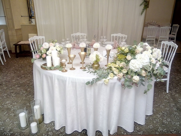 Imagen del bar/restaurante del Hotel Mara, Baia Mare. Foto 9