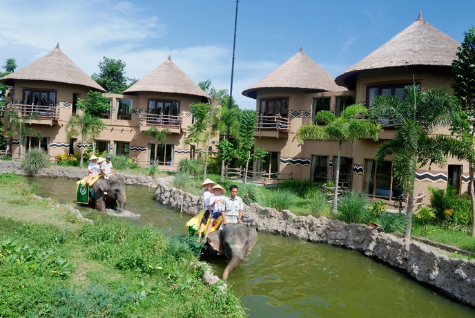 Imagen de los exteriores del Hotel Mara River Safari Lodge. Foto 16