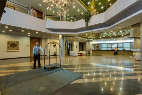 Imagen general del Hotel Mara, SINAIA. Foto 4