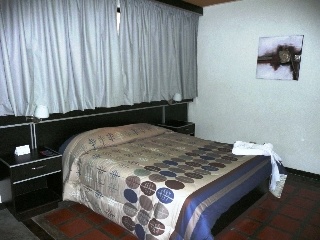 Imagen de la habitación del Hotel Maracaibo Suites. Foto 3