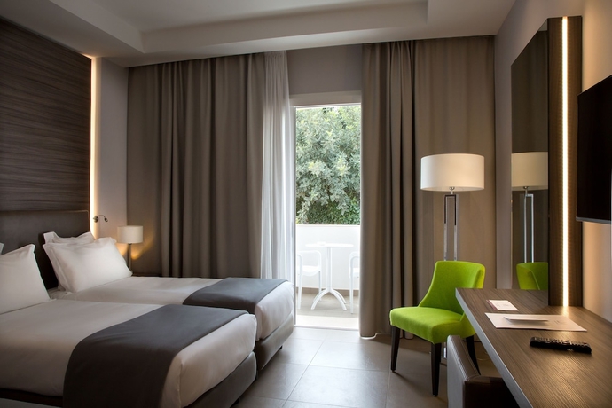 Imagen de la habitación del Hotel Marad. Foto 4