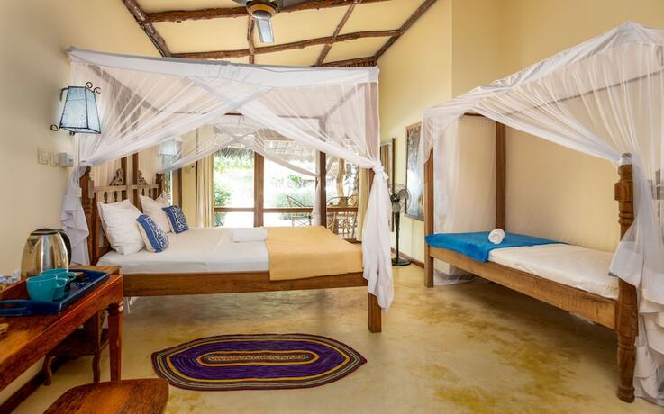 Imagen de la habitación del Hotel Marafiki Bungalows. Foto 12