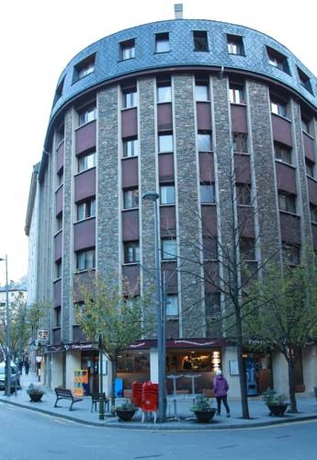 Imagen general del Hotel Maragall Apartaments. Foto 5