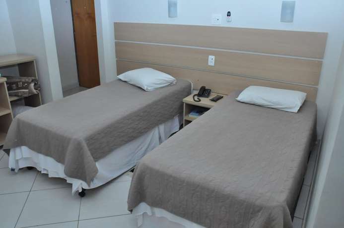 Imagen de la habitación del Hotel Maraj&oacute;, Uberl&acirc;ndia. Foto 4