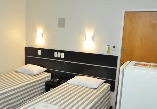 Imagen de la habitación del Hotel Maraj&oacute;, Uberl&acirc;ndia. Foto 8