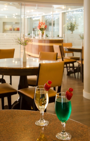 Imagen de la piscina del Hotel Marambaia and Convenções. Foto 10