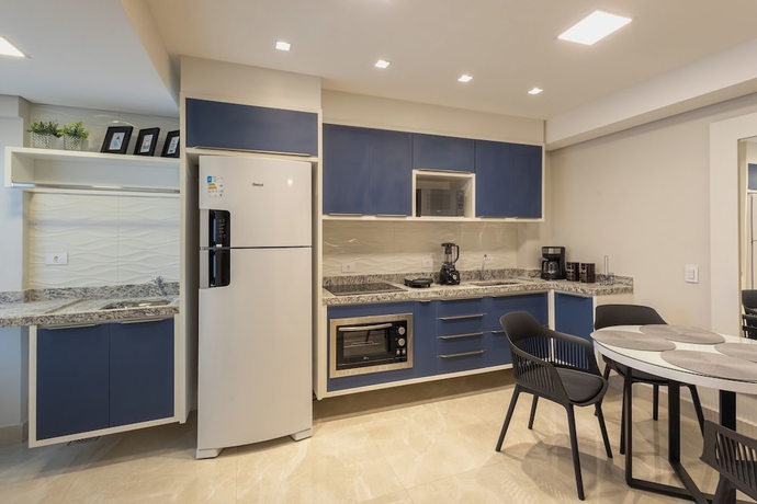 Imagen de la habitación del Hotel Maranatha Su&iacute;tes. Foto 7