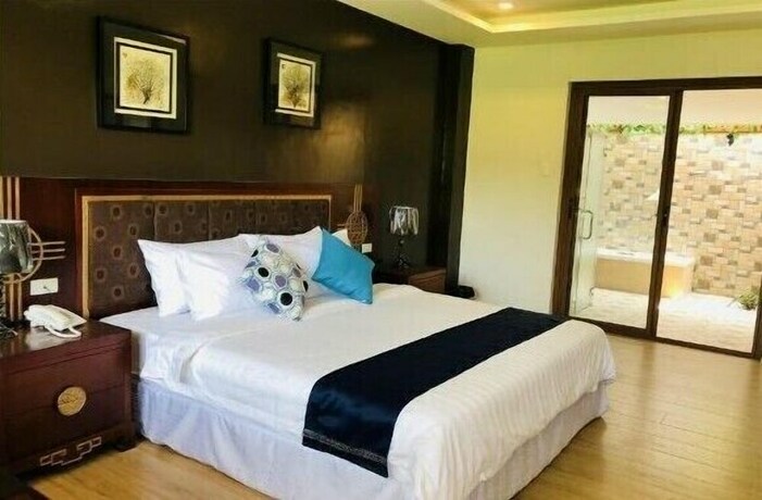 Imagen de la habitación del Hotel Marand Beach Resort. Foto 31