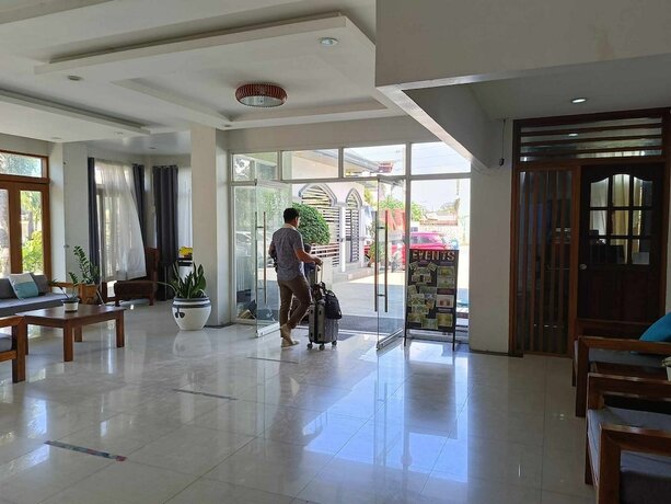 Imagen general del Hotel Marand Resort - Highway. Foto 2