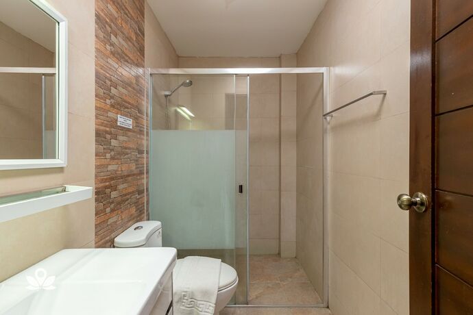 Imagen general del Hotel Marand Resort - Highway. Foto 4