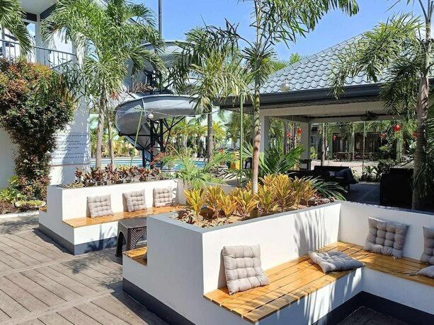 Imagen general del Hotel Marand Resort - Highway. Foto 8