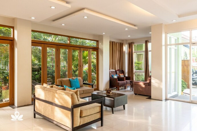 Imagen de los interiores del Hotel Marand Resort - Highway. Foto 38