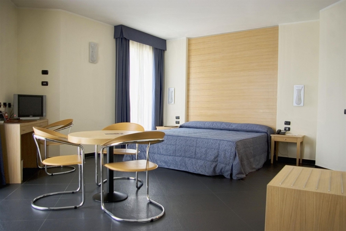 Imagen de la habitación del Hotel Maranello Palace. Foto 12