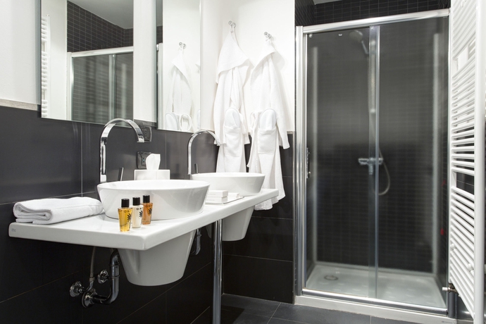 Imagen de la habitación del Hotel Maranello Palace. Foto 15