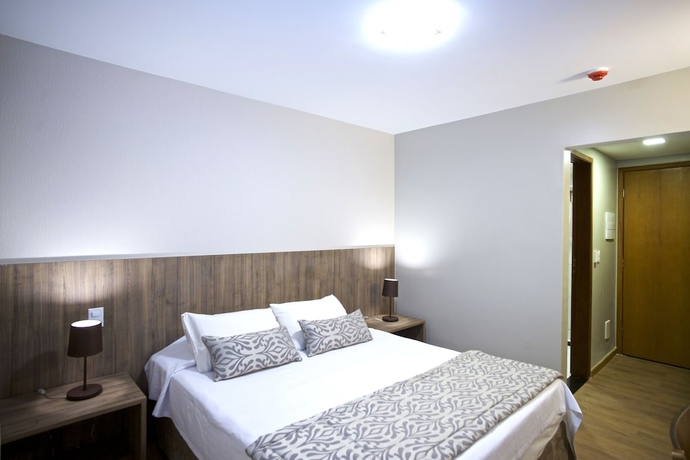 Imagen de la habitación del Hotel Marano. Foto 6