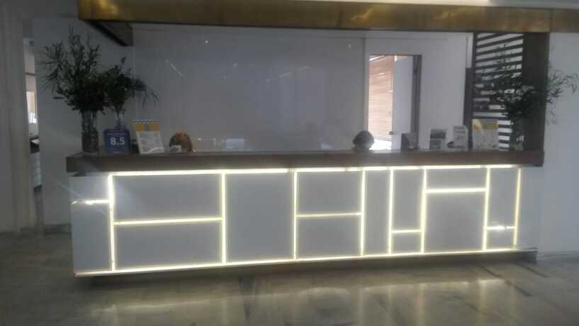 Imagen general del Hotel Marathon Beach Resort. Foto 5