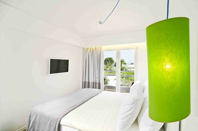 Imagen de la habitación del Hotel Marathon Beach Resort. Foto 16