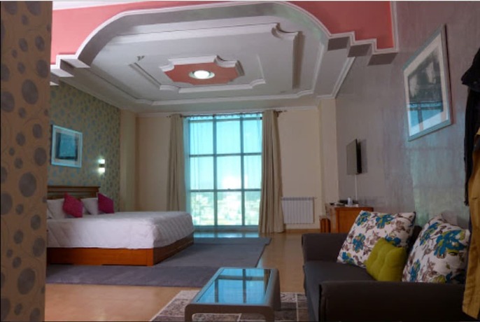 Imagen de la habitación del Hotel Maraval. Foto 19