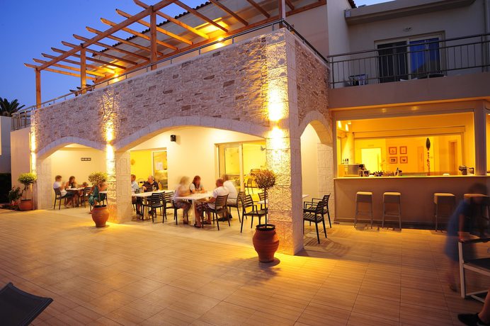 Imagen de la habitación del Hotel Maravel Star Art. Foto 9