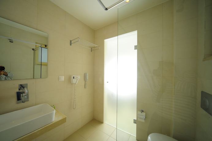 Imagen de la habitación del Hotel Maravel Star Art. Foto 11