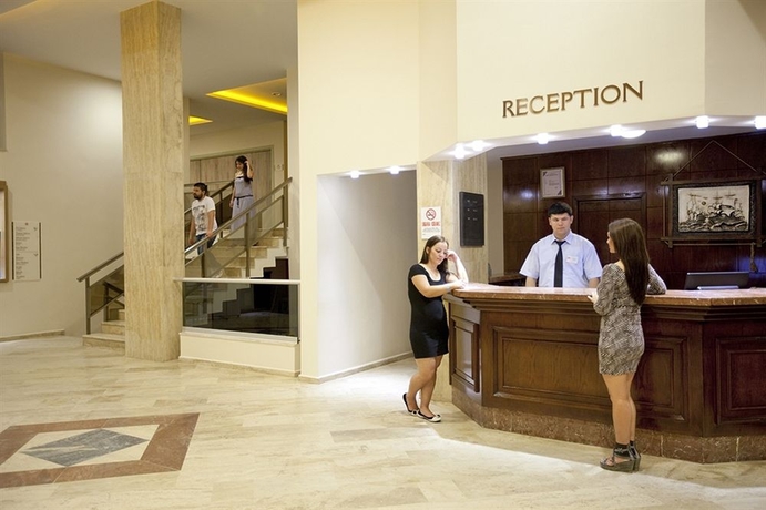 Imagen de los interiores del Hotel Marbel By Palm Wings. Foto 11