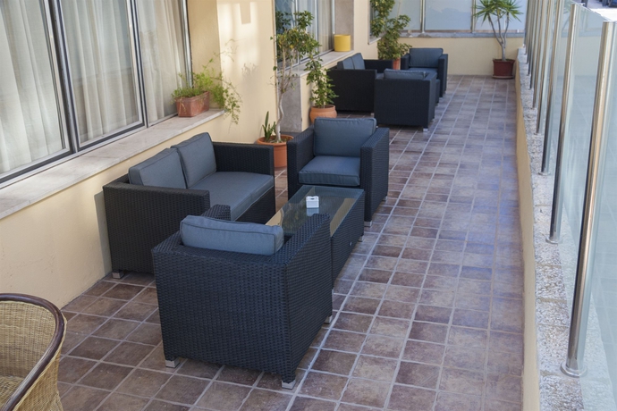 Imagen de los exteriores del Hotel Marbel, Ca'n Pastilla. Foto 5