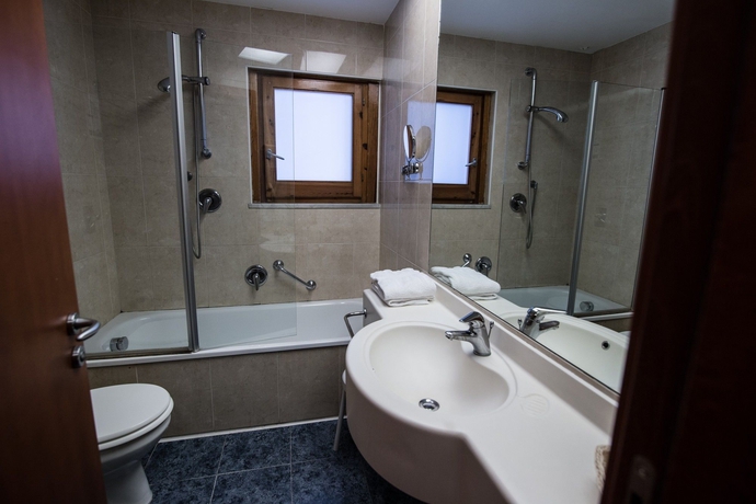 Imagen de la habitación del Hotel Marbela Apartments and Suites. Foto 6