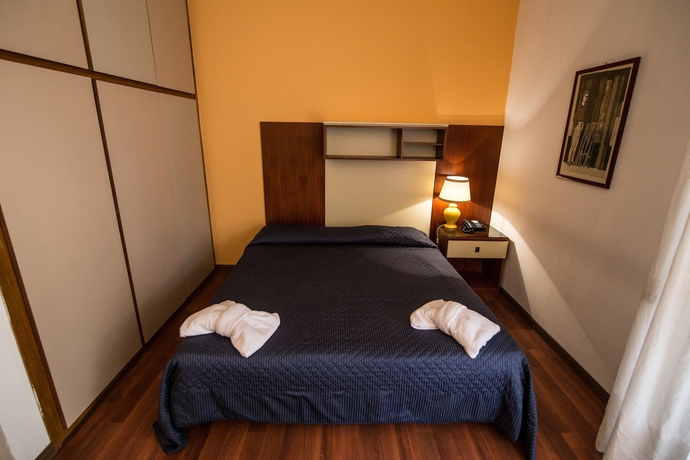 Imagen de la habitación del Hotel Marbela Apartments and Suites. Foto 12