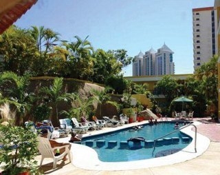 Imagen de la piscina del Hotel Marbella Acapulco. Foto 4