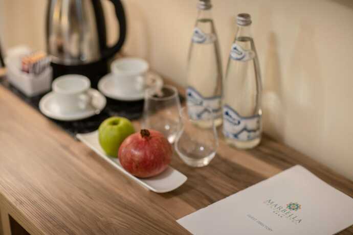Imagen de la habitación del Hotel Marbella Beach. Foto 17