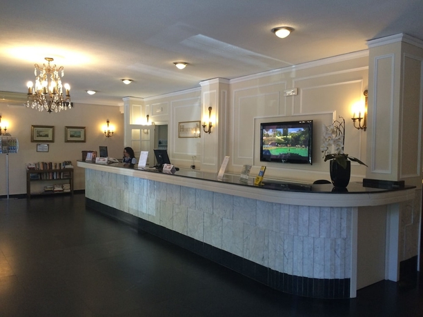 Imagen de los interiores del Hotel Marbella Beach Resort At Club Playa Real. Foto 18