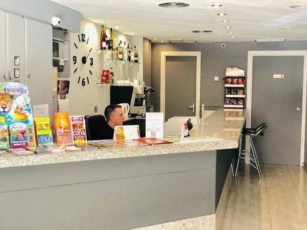 Imagen de los interiores del Hotel Marbella, Benidorm - Playa Poniente. Foto 17