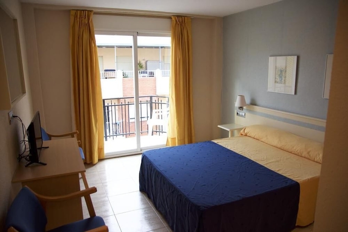 Imagen de la habitación del Hotel Marbella, Benidorm - Playa Poniente. Foto 5