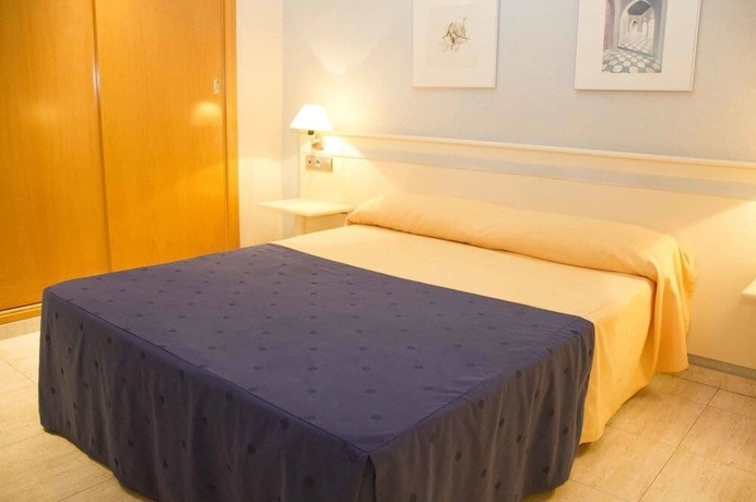 Imagen de la habitación del Hotel Marbella, Benidorm - Playa Poniente. Foto 6