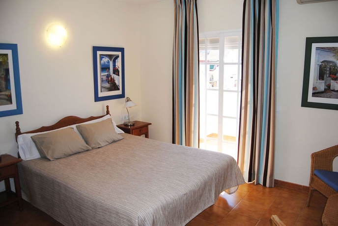 Imagen de la habitación del Hotel Marbella, Fuengirola. Foto 6