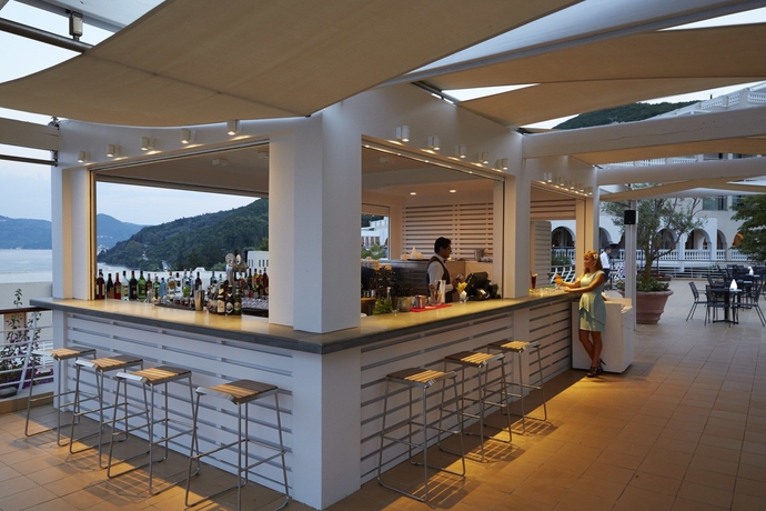 Imagen del bar/restaurante del Hotel Marbella, Mar-bella Collection. Foto 4