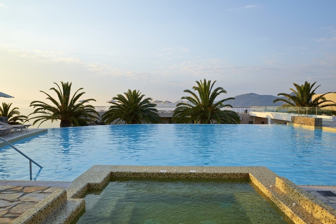 Imagen de la piscina del Hotel Marbella, Mar-bella Collection. Foto 18