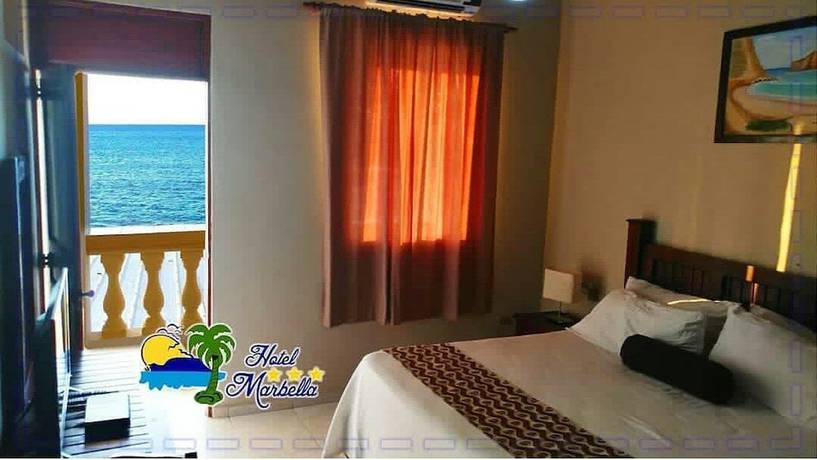 Imagen de la habitación del Hotel Marbella Montecristi. Foto 2