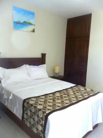 Imagen de la habitación del Hotel Marbella Montecristi. Foto 11