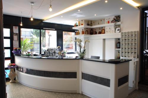Imagen general del Hotel Marbella, Pinarella di Cervia. Foto 8
